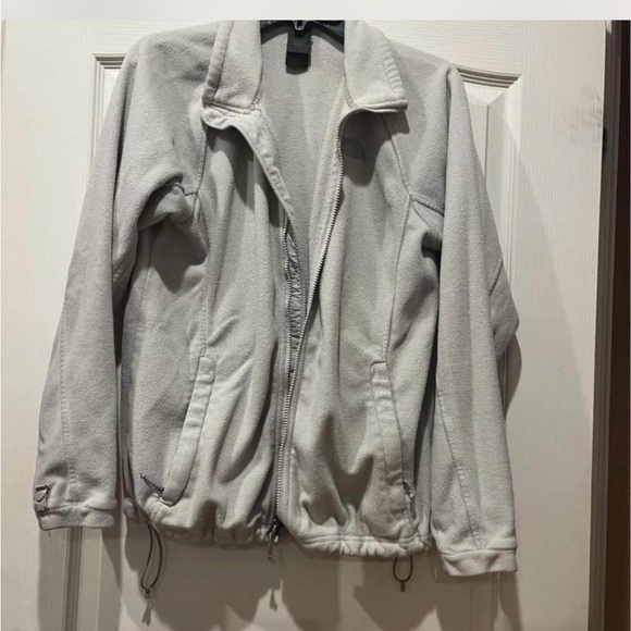 The North Face Jackets & Blazers - The North Face Light Gray Fleece Teddy Jacket